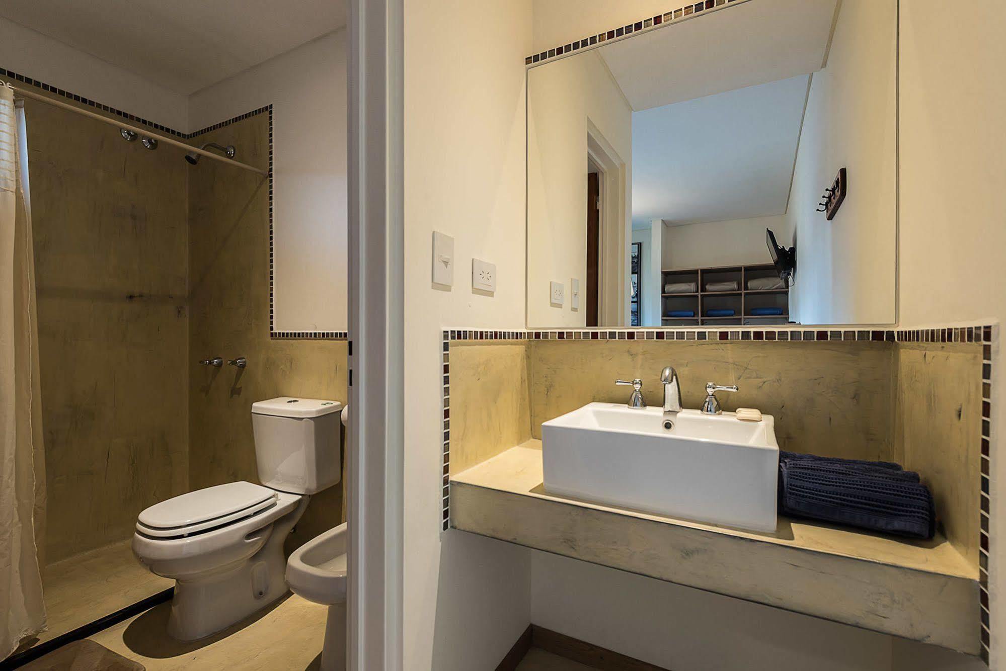La Tosca Hostel ปูแอร์โตมาดริน ภายนอก รูปภาพ