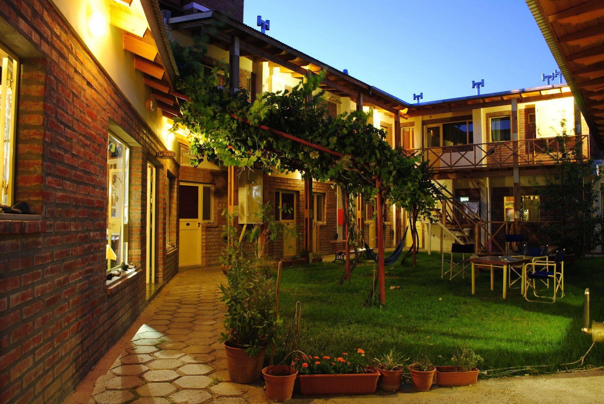 La Tosca Hostel ปูแอร์โตมาดริน ภายนอก รูปภาพ